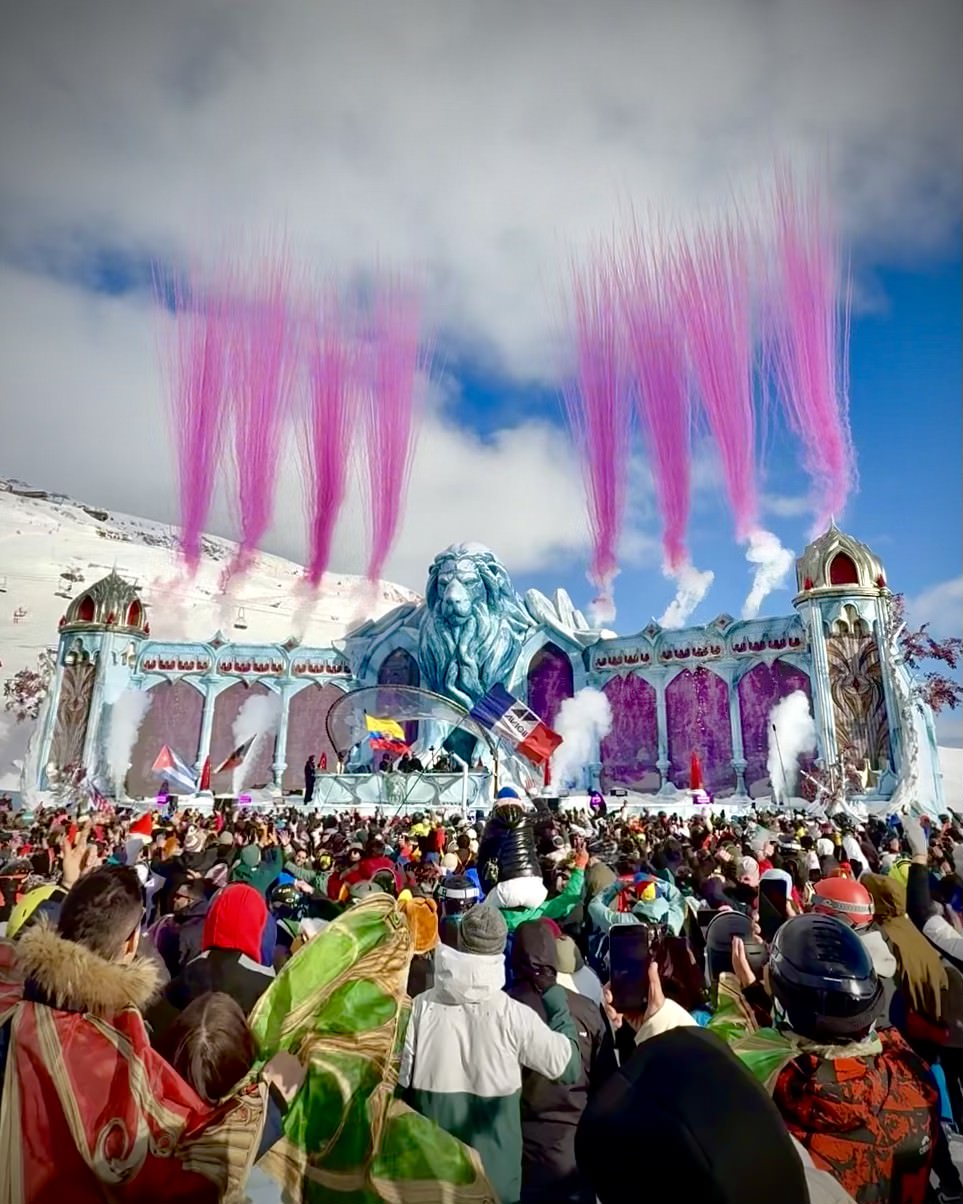 Orbyz Stage